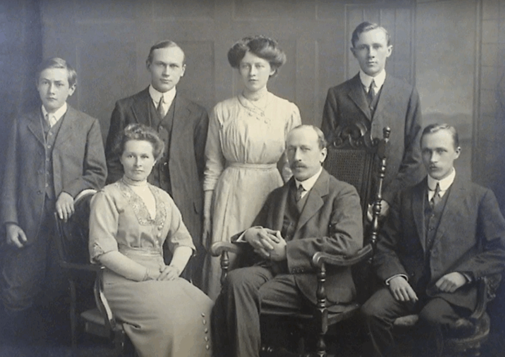 The Ibbott family of Oxhey Village