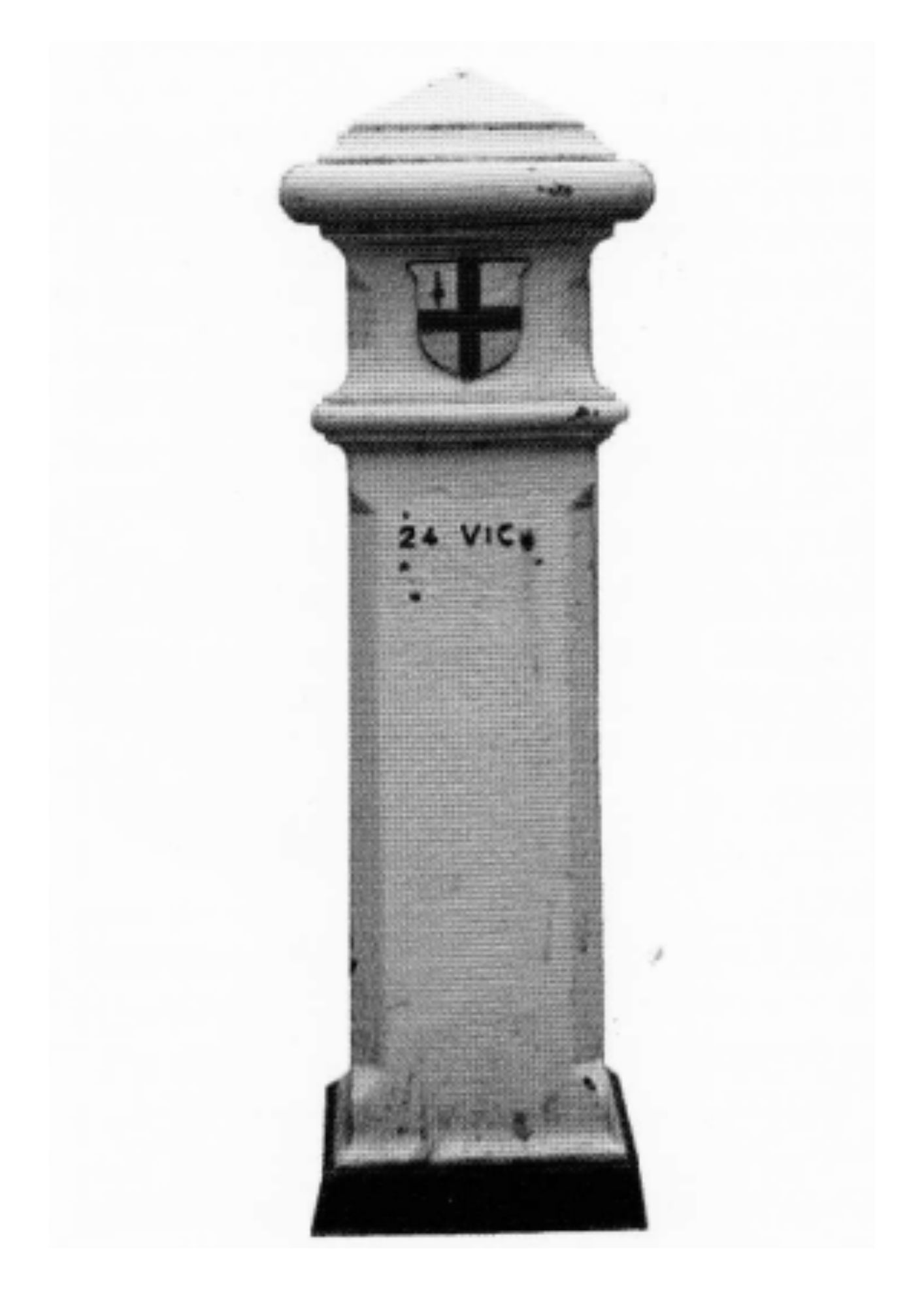 A coal duty post, originally on Capel Road, now located on the junction of New Street and Watford High Street. Photograph by Bryan Hutt